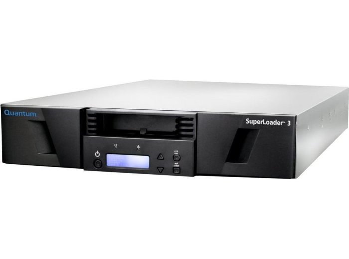 SuperLoader 3, jeden napęd taśmowy LTO-9HH, model C, 8 slotów, 12 Gb/s SAS, montaż w szafie rack, czytnik kodów kreskowych    ET-QL9A