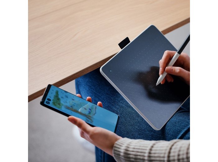 Mały tablet piórkowy WACOM One - N GT-130005