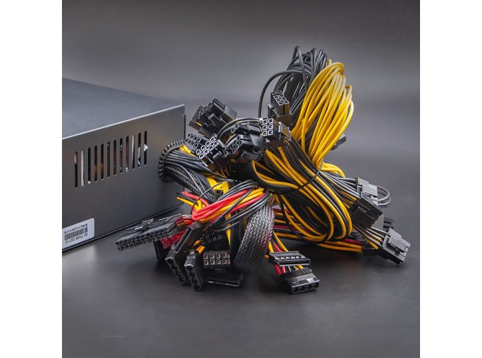 Qoltec Wydajny Zasilacz ATX 1650W | 80 Plus Platinum