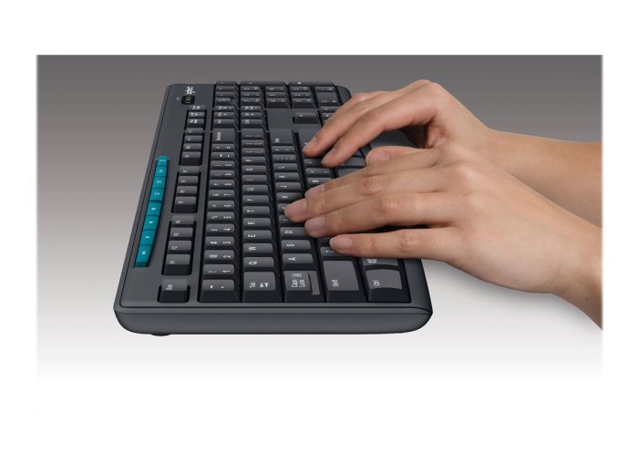 Klawiatura K120 for Business/BLK - CZE-SKY - EMEA