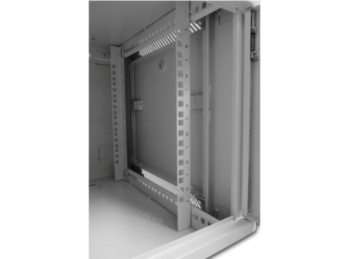 Szafa wisząca jednosekcyjna 19 cali 6U 368/600/450mm, drzwi szklane, szara (RAL7035), zmontowana