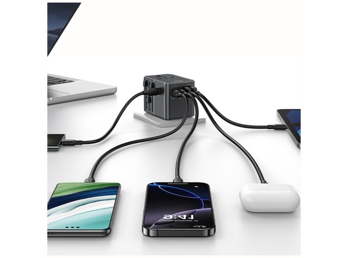Ładowarka Travel Adapter 70W US/AU/EU/UK 3xUSB-C 4w1 czarny