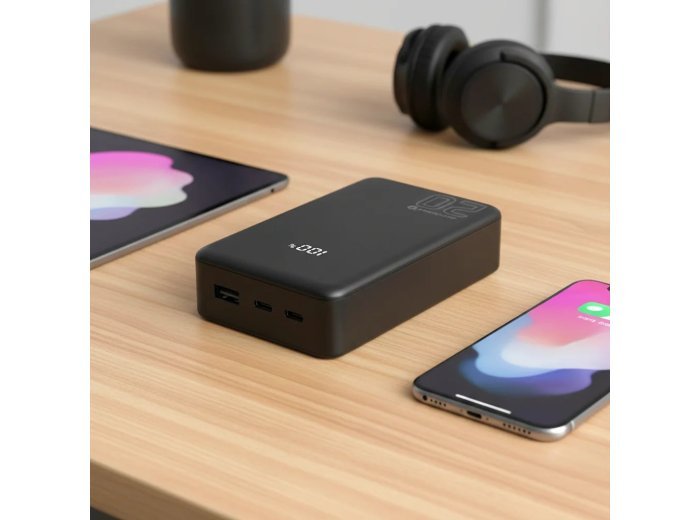 EVERACTIVE POWERBANK 20 000MAH, 1X USB, 2X USB-C, 20W, QC4+, WYŚWIETLACZ LCD, CZARNY EB-22QB