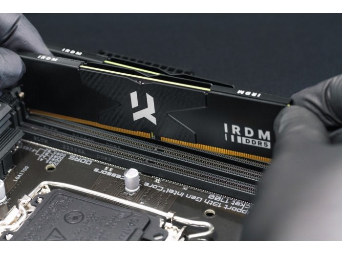 Pamięć DDR5 IRDM 32GB(2*16GB)/6400 CL32 czarna
