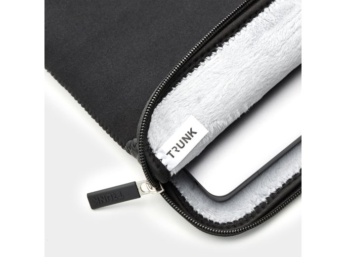 Etui na MacBook Pro 16 cali Trunk, kolor czarny