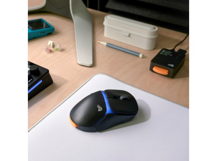 Glorious Gaming Model D3 Wireless myszka Dla praworęcznych RF Wireless Optyczny 30000 DPI