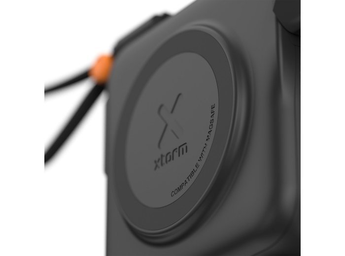 Xtorm XTPP101 bank mocy Litowo-polimerowy (LiPo) 10000 mAh Bezprzewodowe ładowanie Czarny