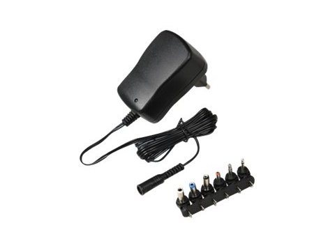 IBOX IZU1A ZASILACZ UNIWERSALNY 1A iBOX IZU1A 6 wymiennych wtyczek
