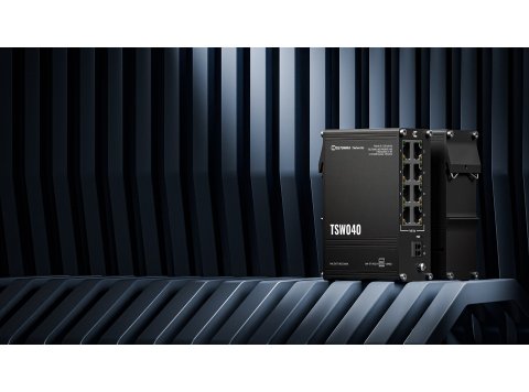 Teltonika NETWORKS TSW040 8-Port PoE+ Switch Nie zarządzany Fast Ethernet (10/100) Obsługa PoE Czarny